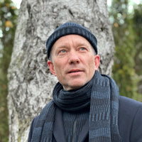 Mössa beanie 100% ull, unisex, midnattsblå-kolsvart