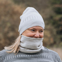 Halstub buff tubhalsduk pannband 100% ull, unisex, snövit-sandgrå