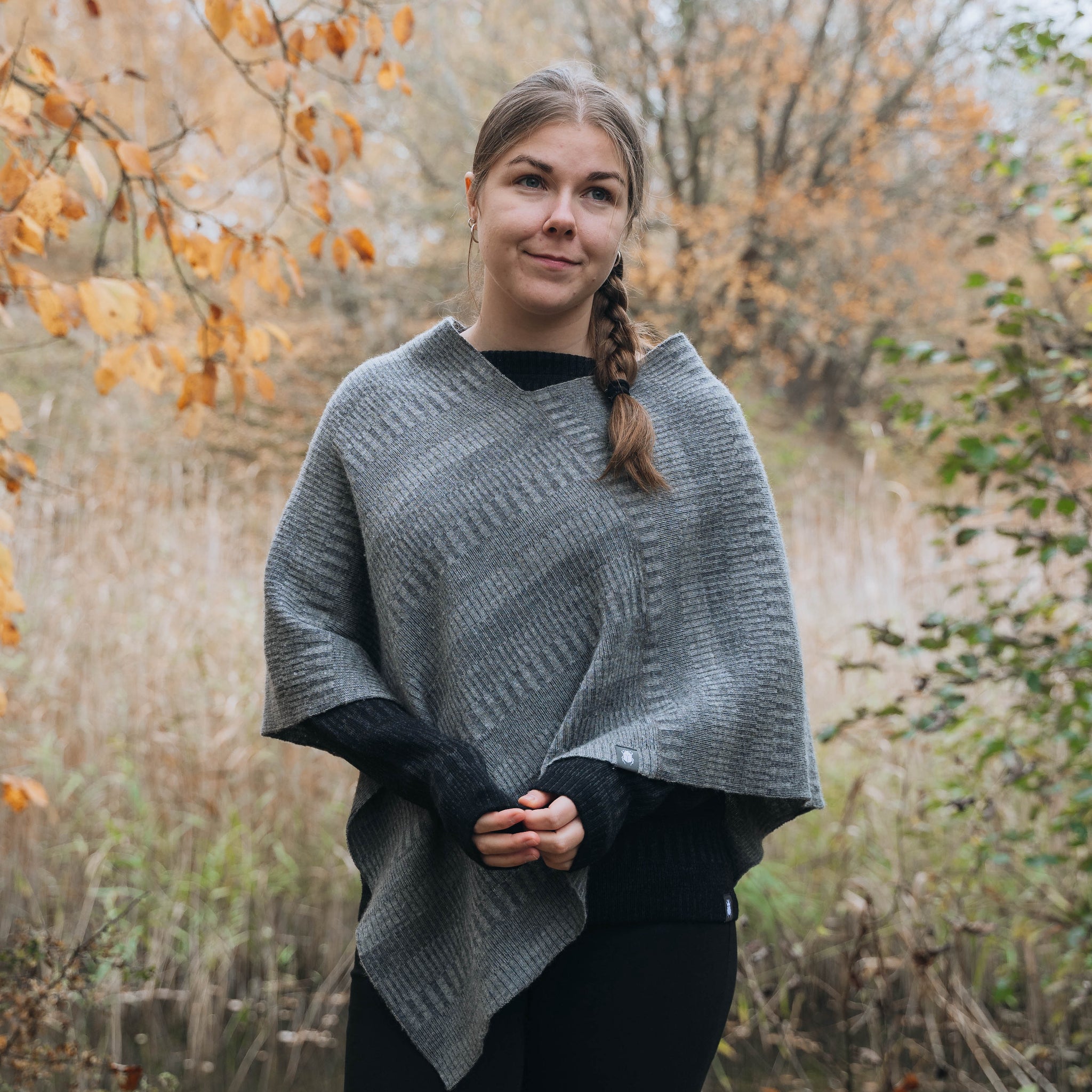 Poncho sjal 100% ull, unisex, askgrå-stengrå