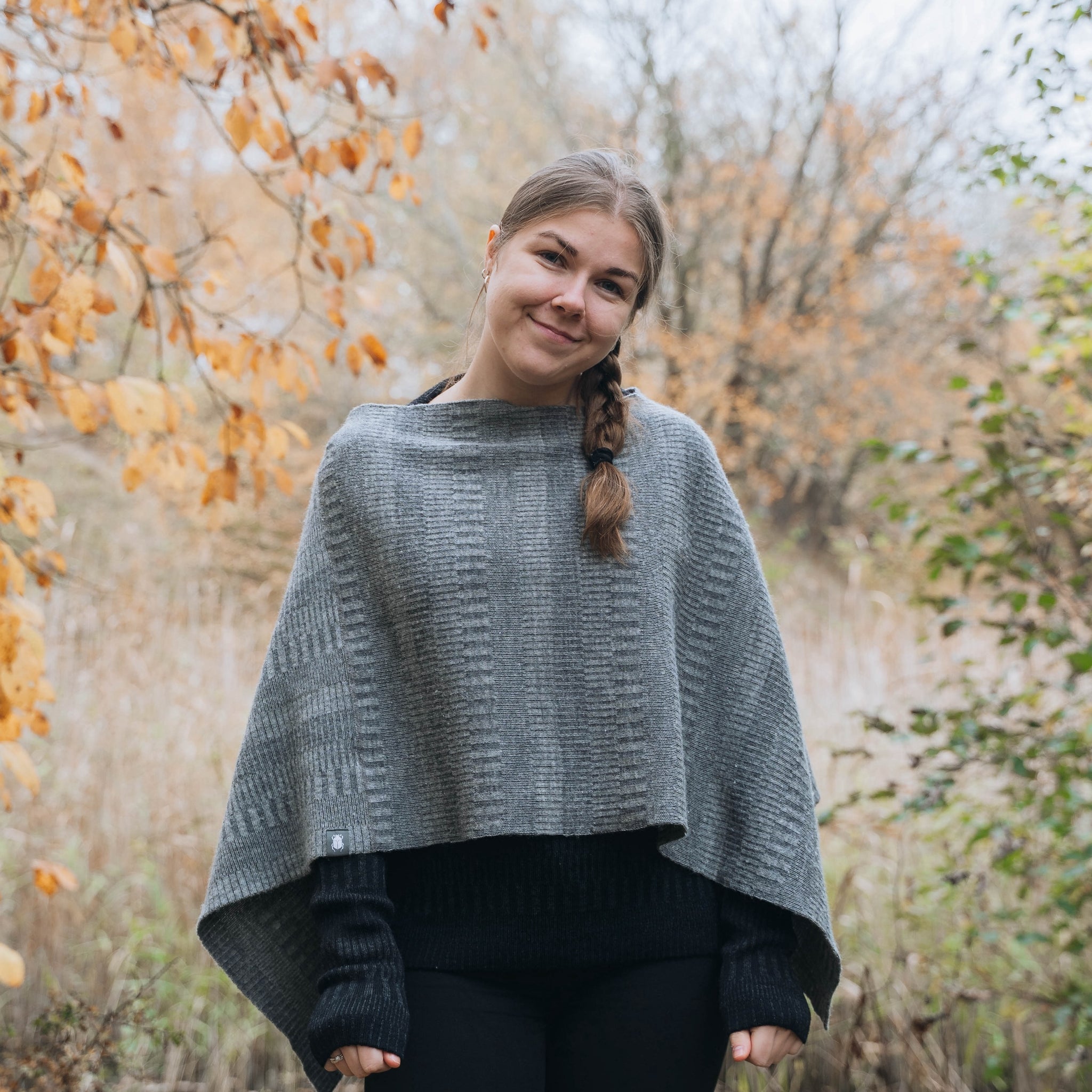 Poncho sjal 100% ull, unisex, askgrå-stengrå