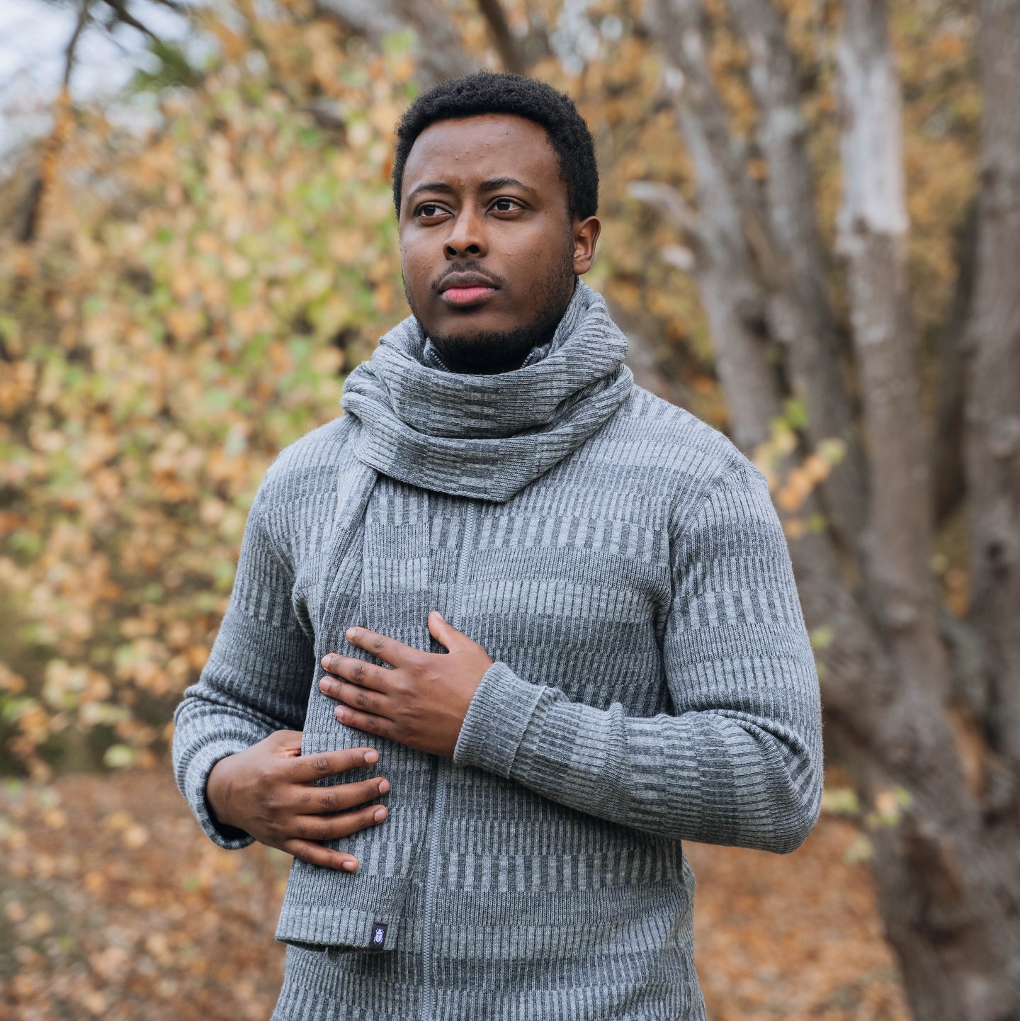 Halsduk sjal 100% ull, unisex, askgrå-stengrå