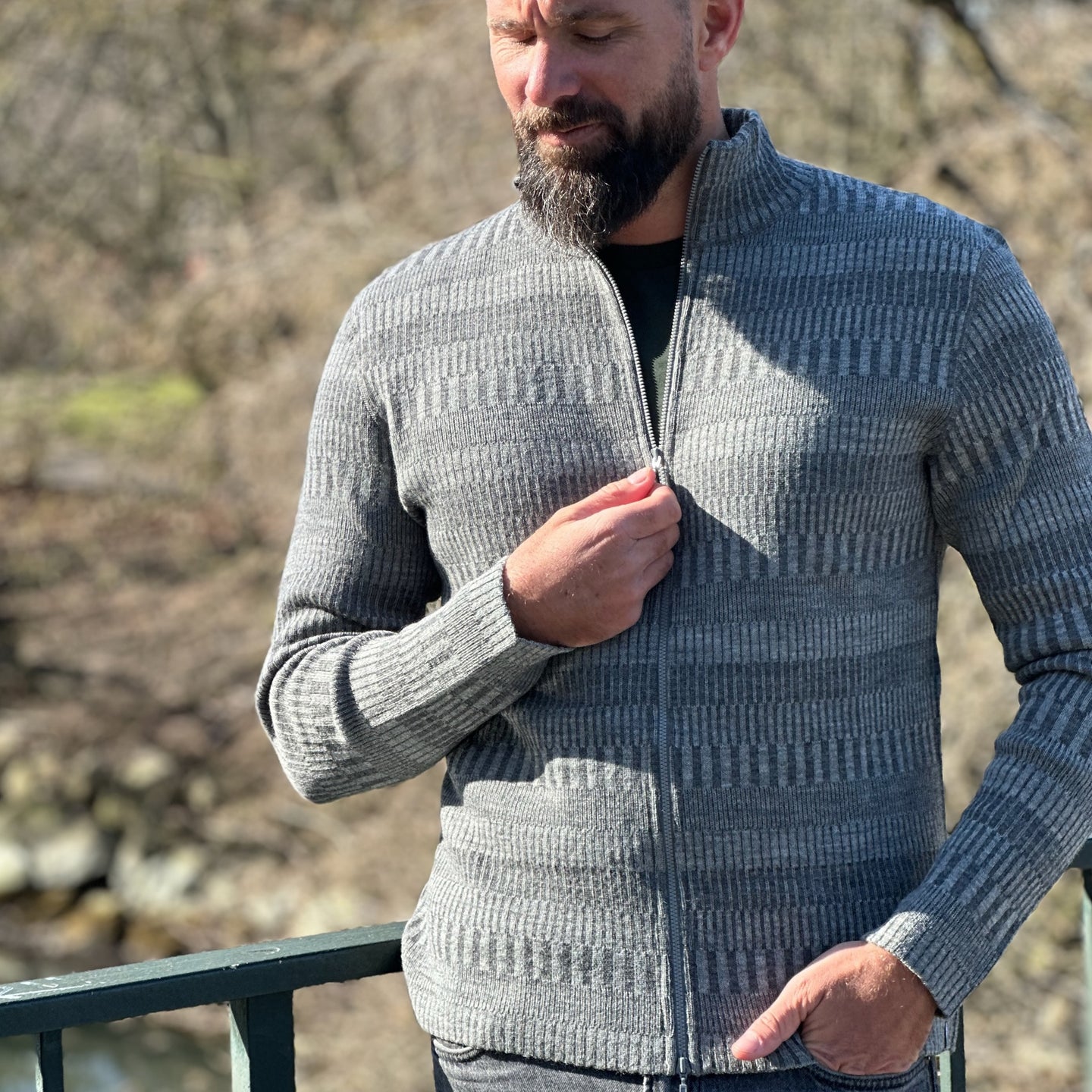 Kofta, rak modell halvhög krage 100% ull, herr dam, askgrå-stengrå