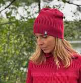 Mössa beanie 100% ull, unisex, lingonröd-hallonrosa