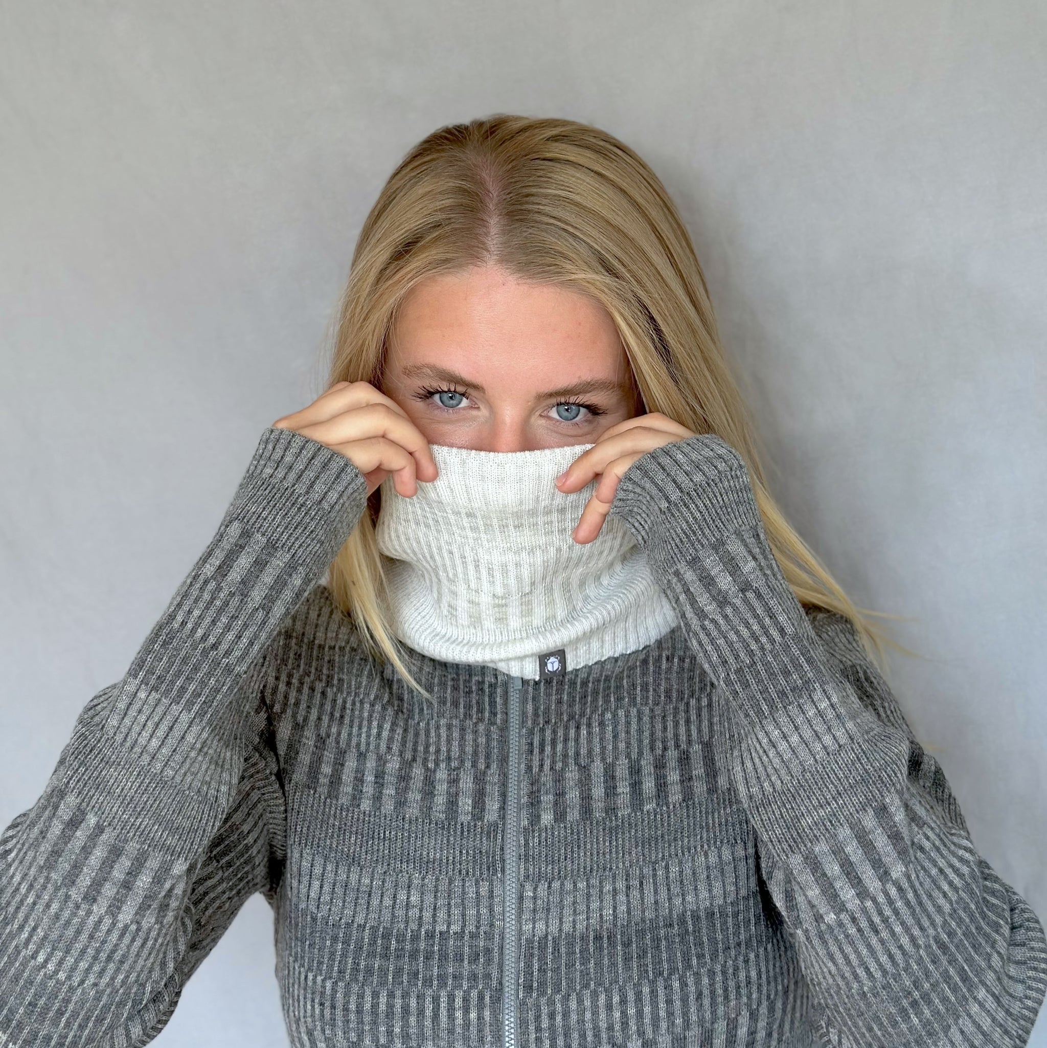 Halstub buff tubhalsduk pannband mössa balaklava, 100% ull, unisex, snövit-sandgrå