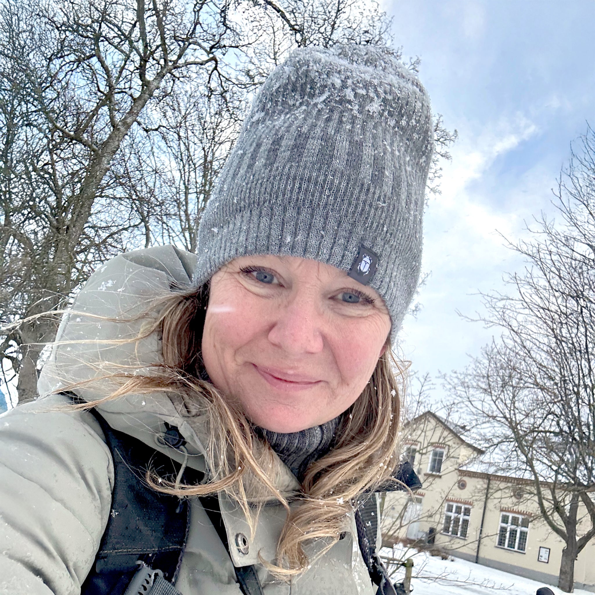 Mössa beanie 100% ull, unisex, askgrå-stengrå