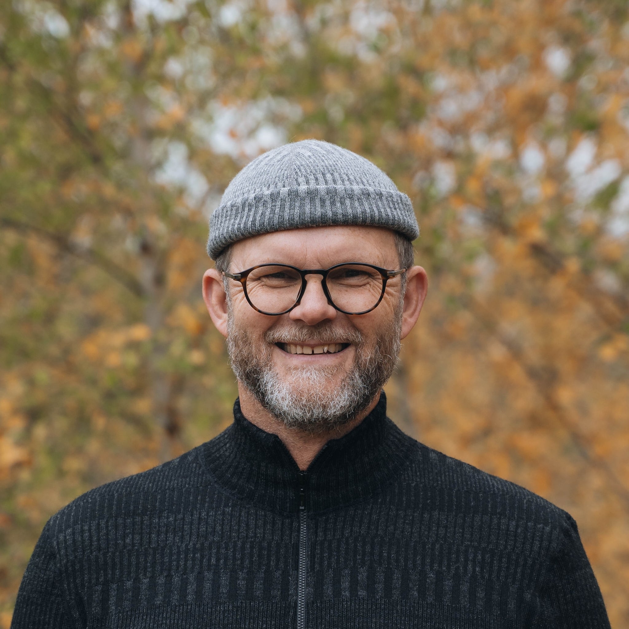 Mössa beanie 100% ull, unisex, askgrå-stengrå