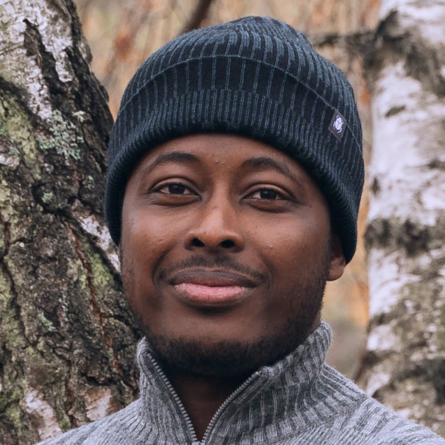 Mössa beanie 100% ull, unisex, midnattsblå-kolsvart